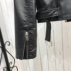 Versatile Slim Women's Street Jackets for Comfort and Style